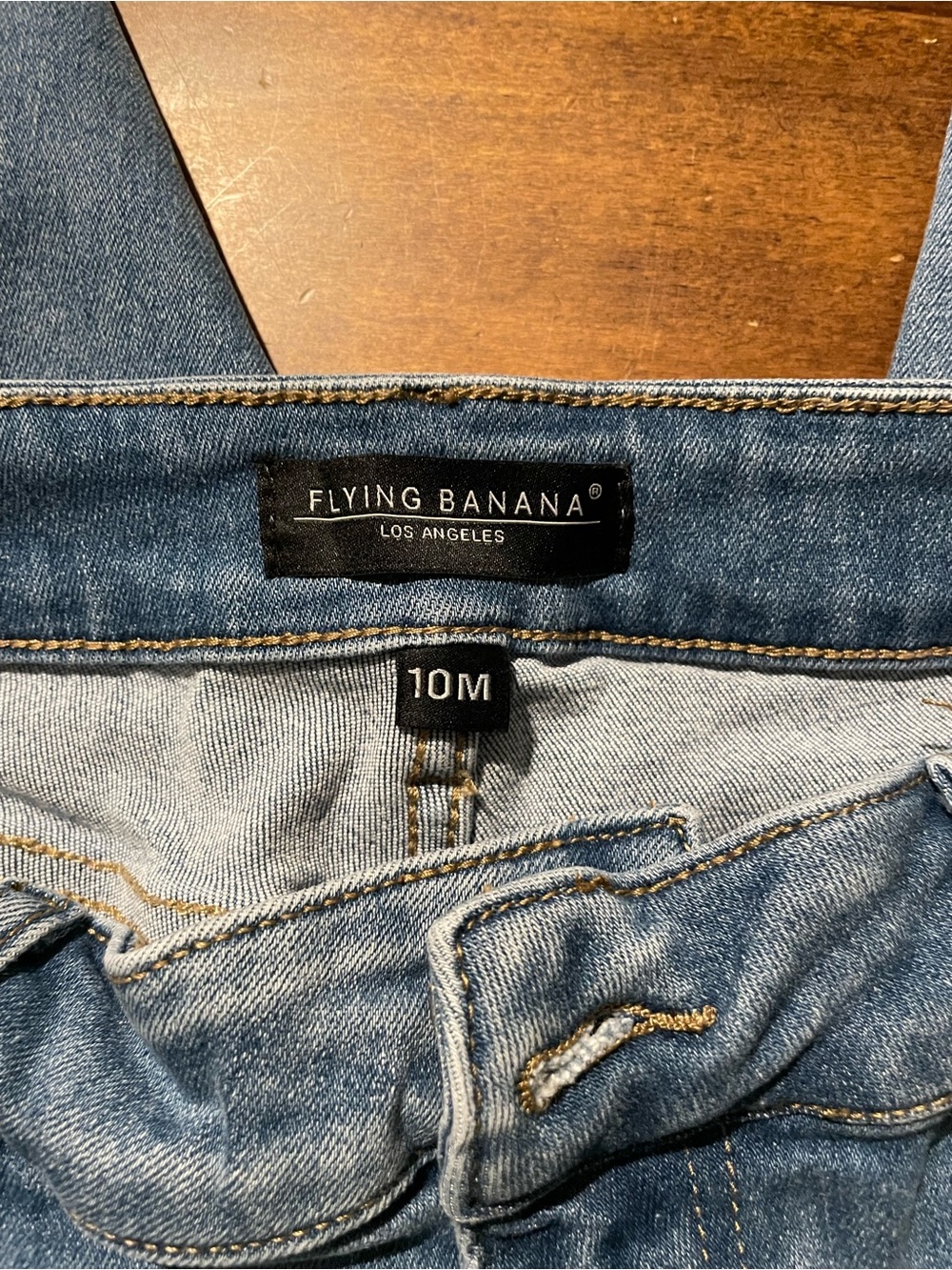 Women's Straight Leg High-Rise Jeans in Light Blue - Picture 3 of 4